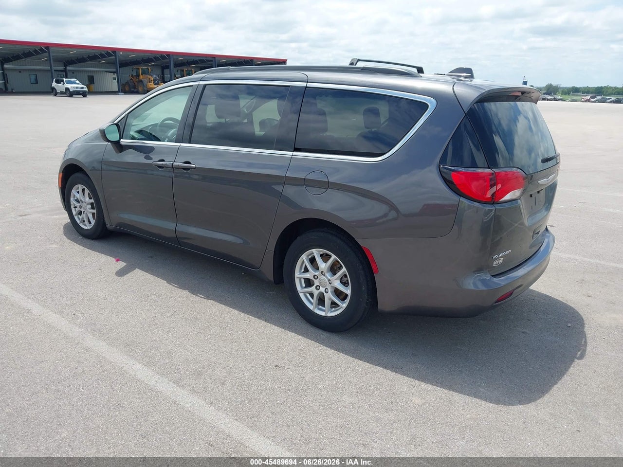 2020 CHRYSLER VOYAGER LXI · 3/11