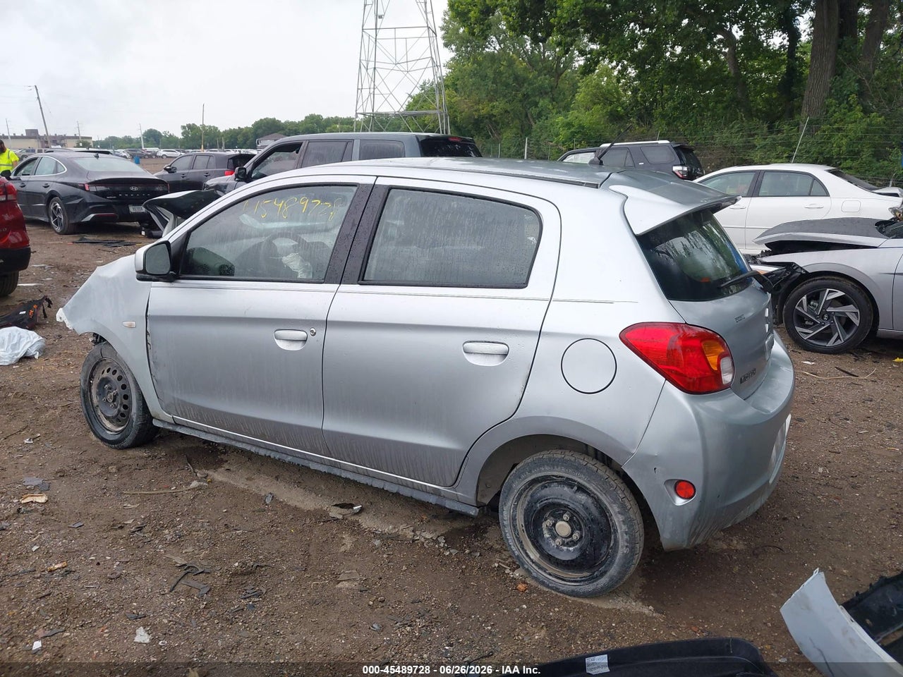 2015 MITSUBISHI MIRAGE DE/RF · 3/10