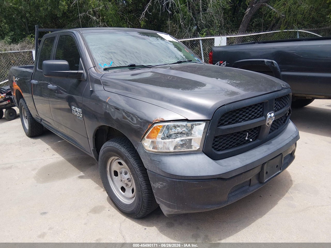 1C6RR6FG9KS****** · 2019 RAM 1500 CLASSIC TRADESMAN  4X2 6'4 BOX