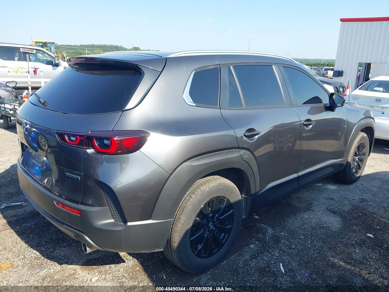2025 MAZDA CX-50 2.5 S PREFERRED PACKAGE · 4/11