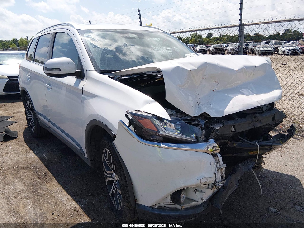 JA4AD3A3XJZ****** · 2018 MITSUBISHI OUTLANDER SEL