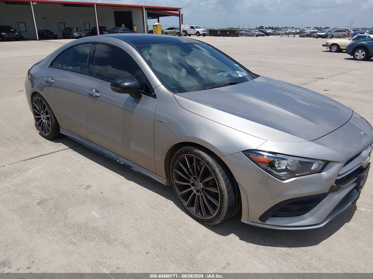 WDD5J5BB2LN****** · 2020 MERCEDES-BENZ AMG CLA 35 4MATIC