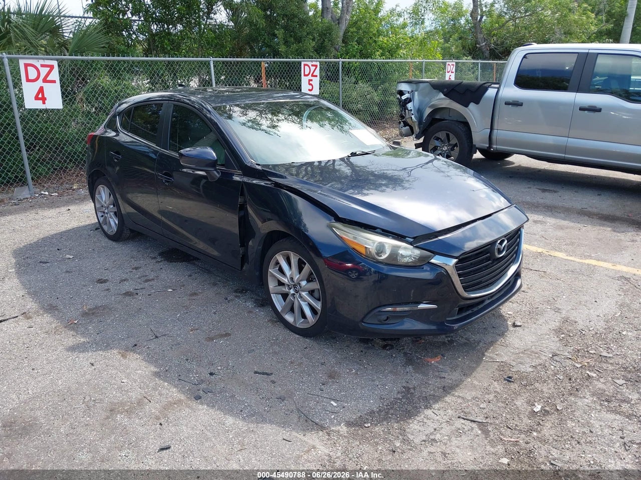 3MZBN1M31HM****** · 2017 MAZDA MAZDA3 GRAND TOURING