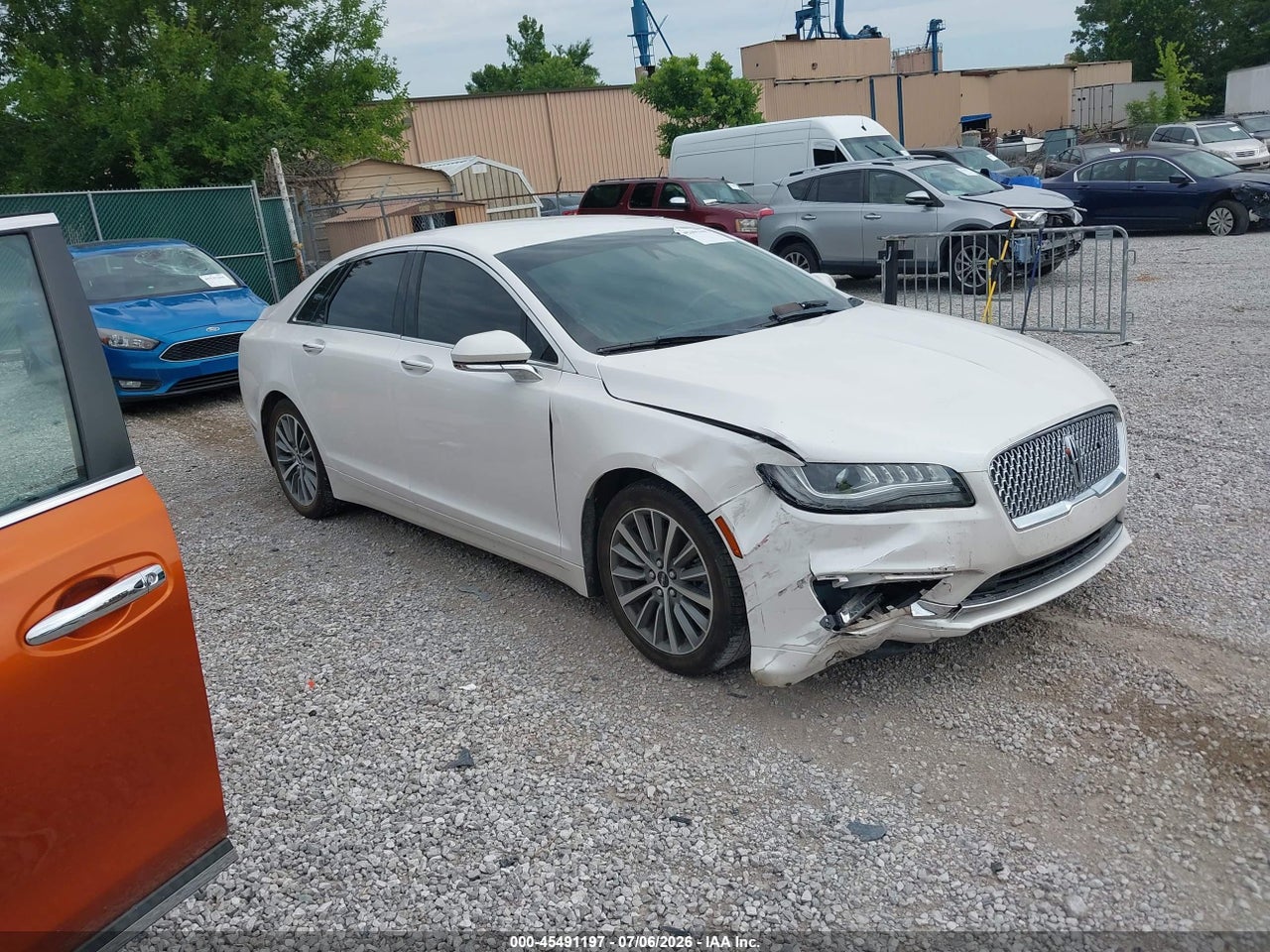 2020 LINCOLN MKZ STANDARD
