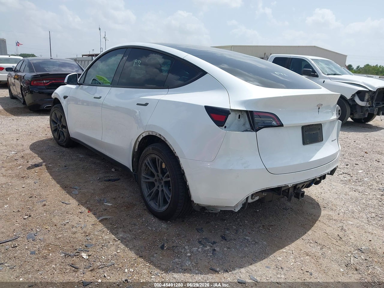 2024 TESLA MODEL Y LONG RANGE DUAL MOTOR ALL-WHEEL DRIVE · 3/11