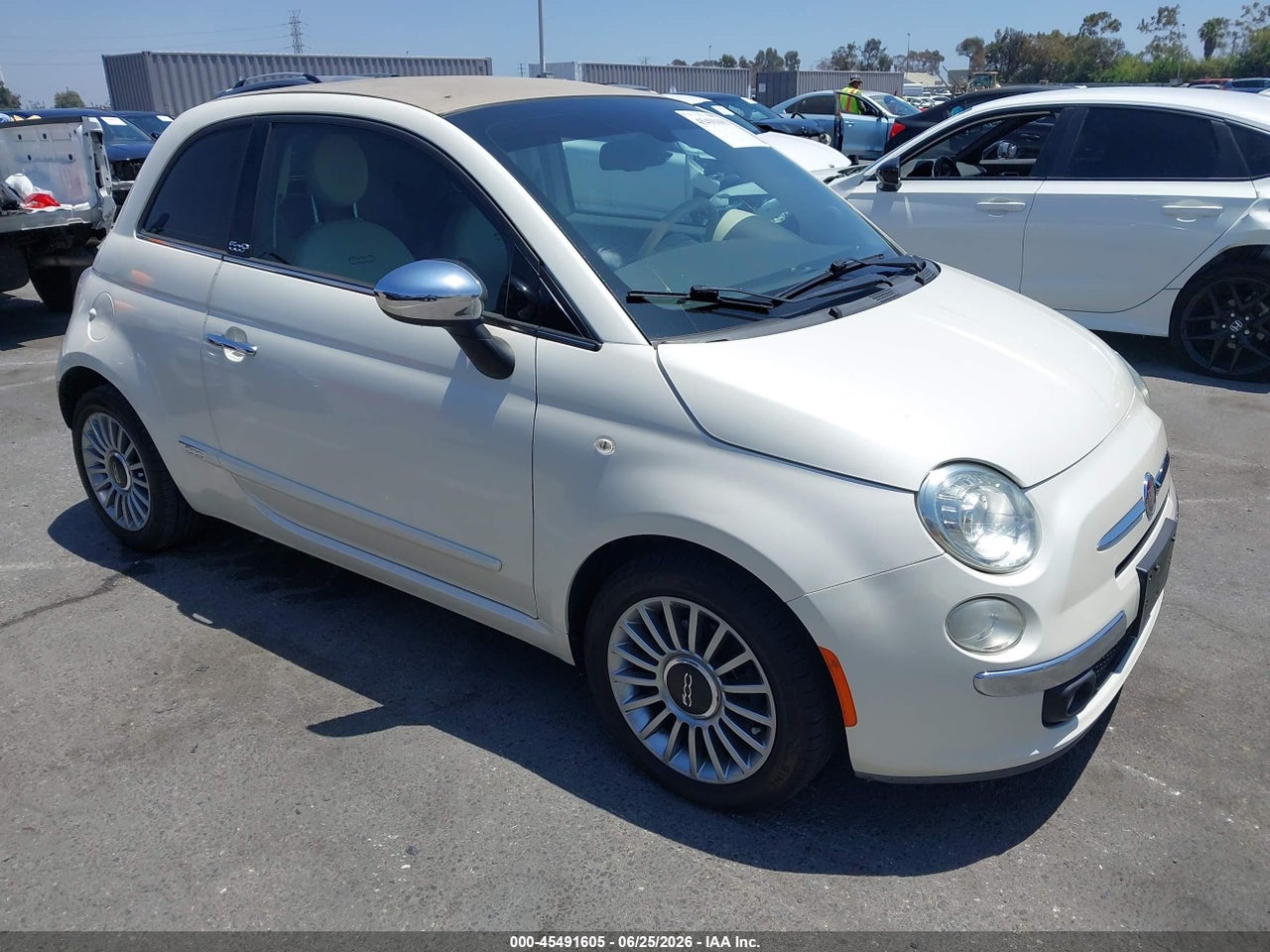 3C3CFFER4CT****** · 2012 FIAT 500C LOUNGE