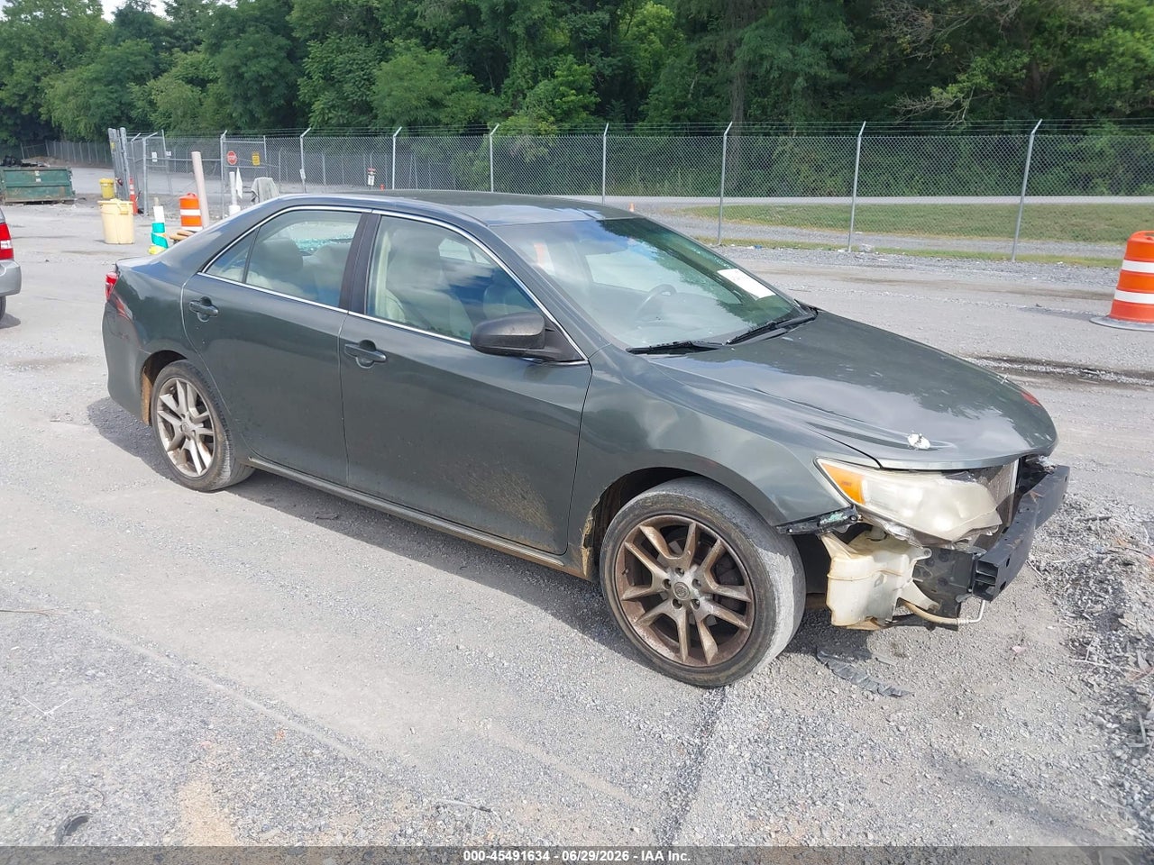 4T1BF1FKXCU****** · 2012 TOYOTA CAMRY LE