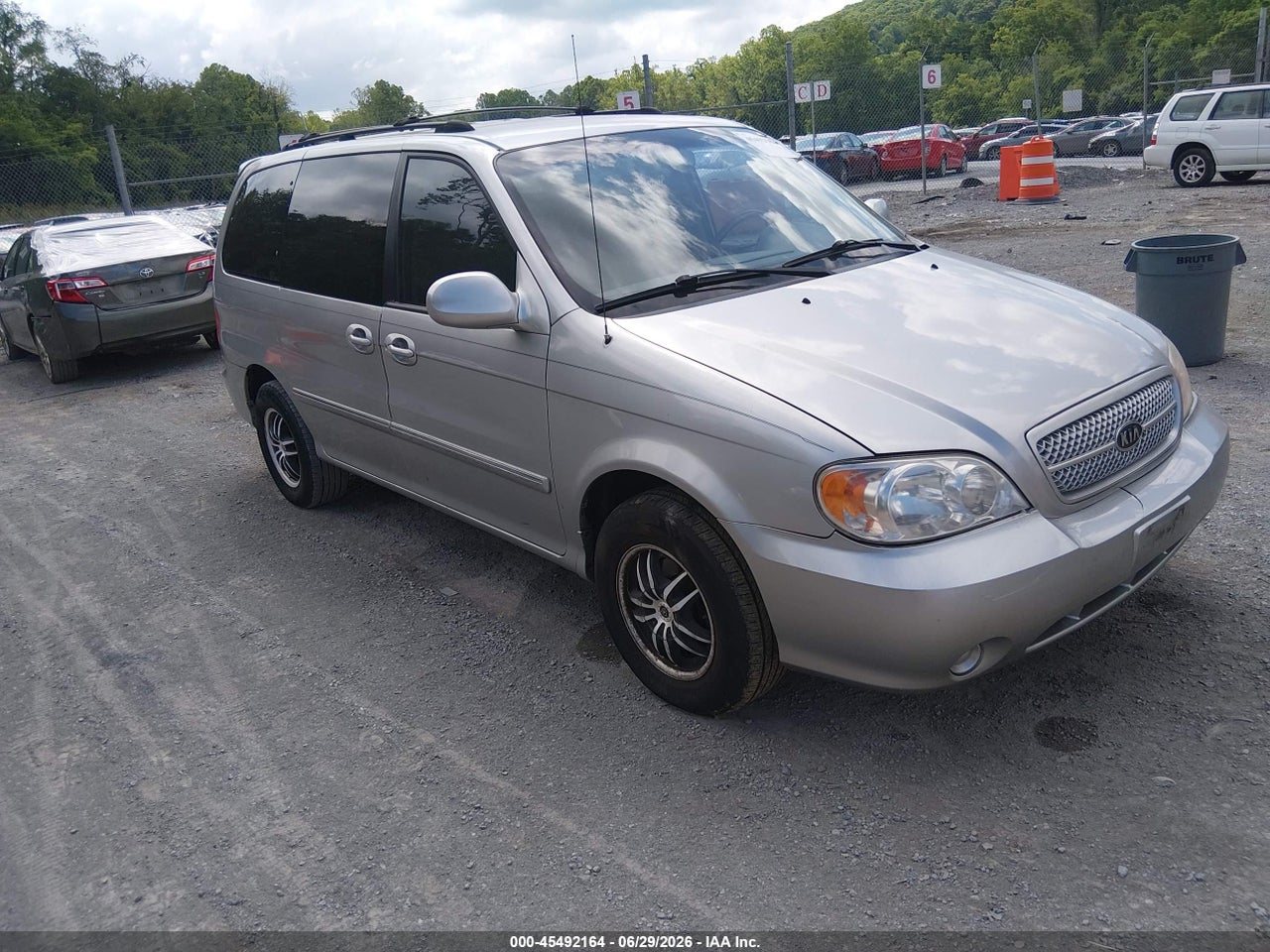 KNDUP132856****** · 2005 KIA SEDONA EX/LX