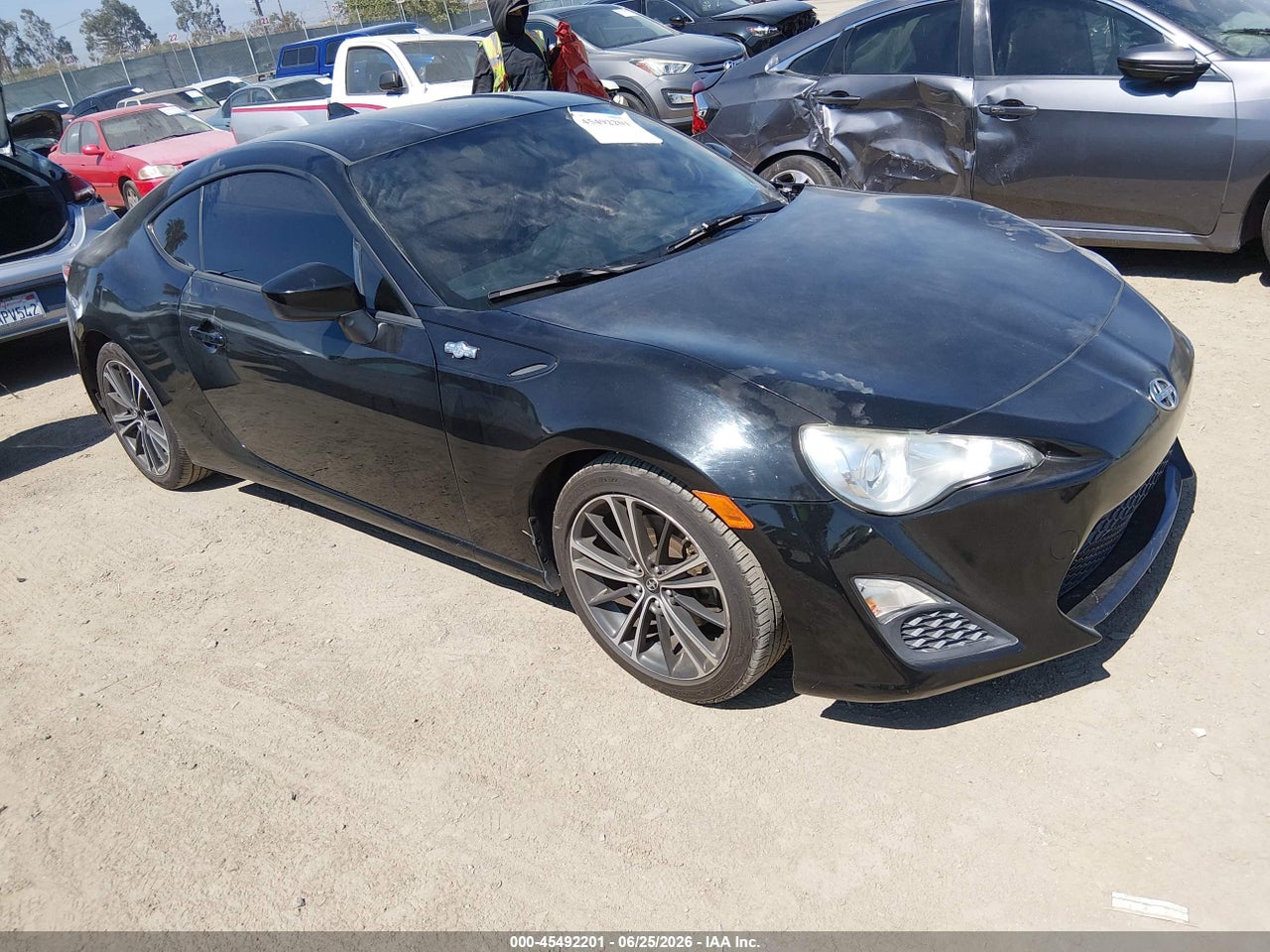 JF1ZNAA16F8****** · 2015 SCION FR-S