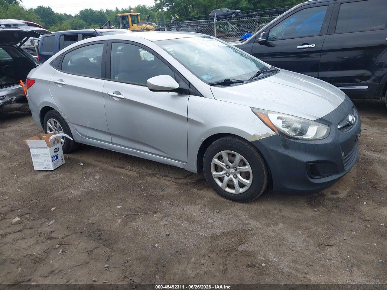 KMHCT4AE6EU****** · 2014 HYUNDAI ACCENT GLS