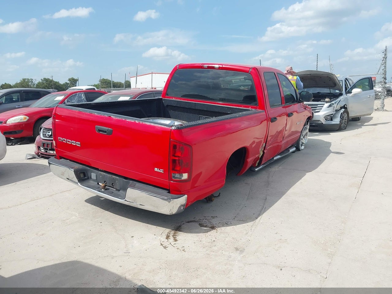 2004 DODGE RAM 1500 SLT/LARAMIE · 4/11