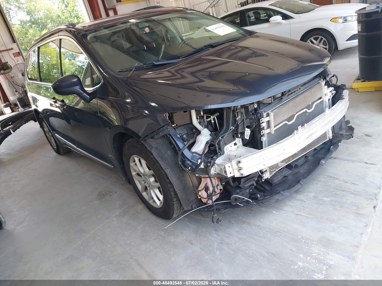 2C4RC1BG4LR****** · 2020 CHRYSLER PACIFICA TOURING L