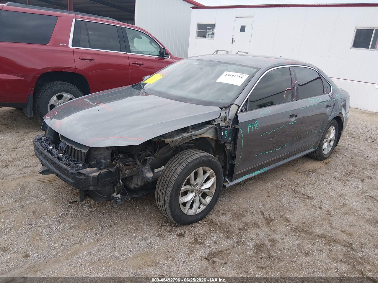 2016 VOLKSWAGEN PASSAT 1.8T S · 2/11