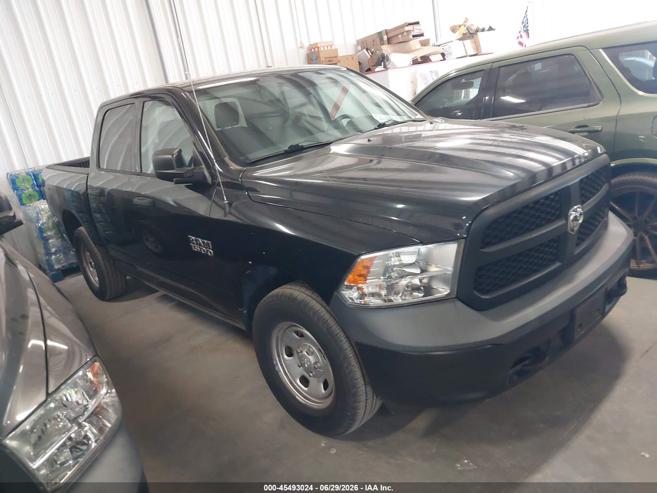 1C6RR7KGXJS****** · 2018 RAM 1500 TRADESMAN  4X4 5'7 BOX