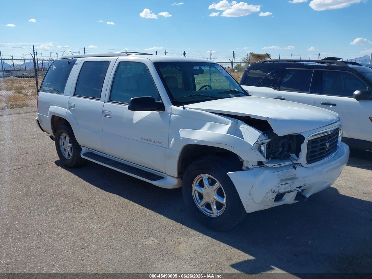 1GYEK63R8YR****** · 2000 CADILLAC ESCALADE STANDARD