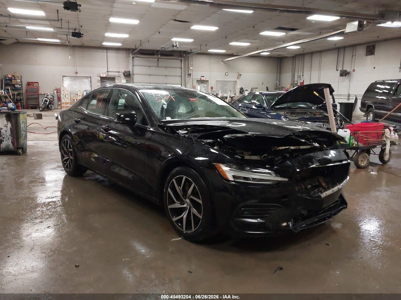 7JRA22TK8KG****** · 2019 VOLVO S60 T6 MOMENTUM