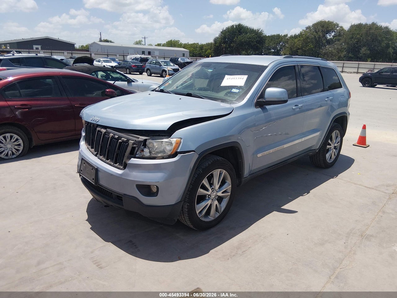 2013 JEEP GRAND CHEROKEE LAREDO · 2/11