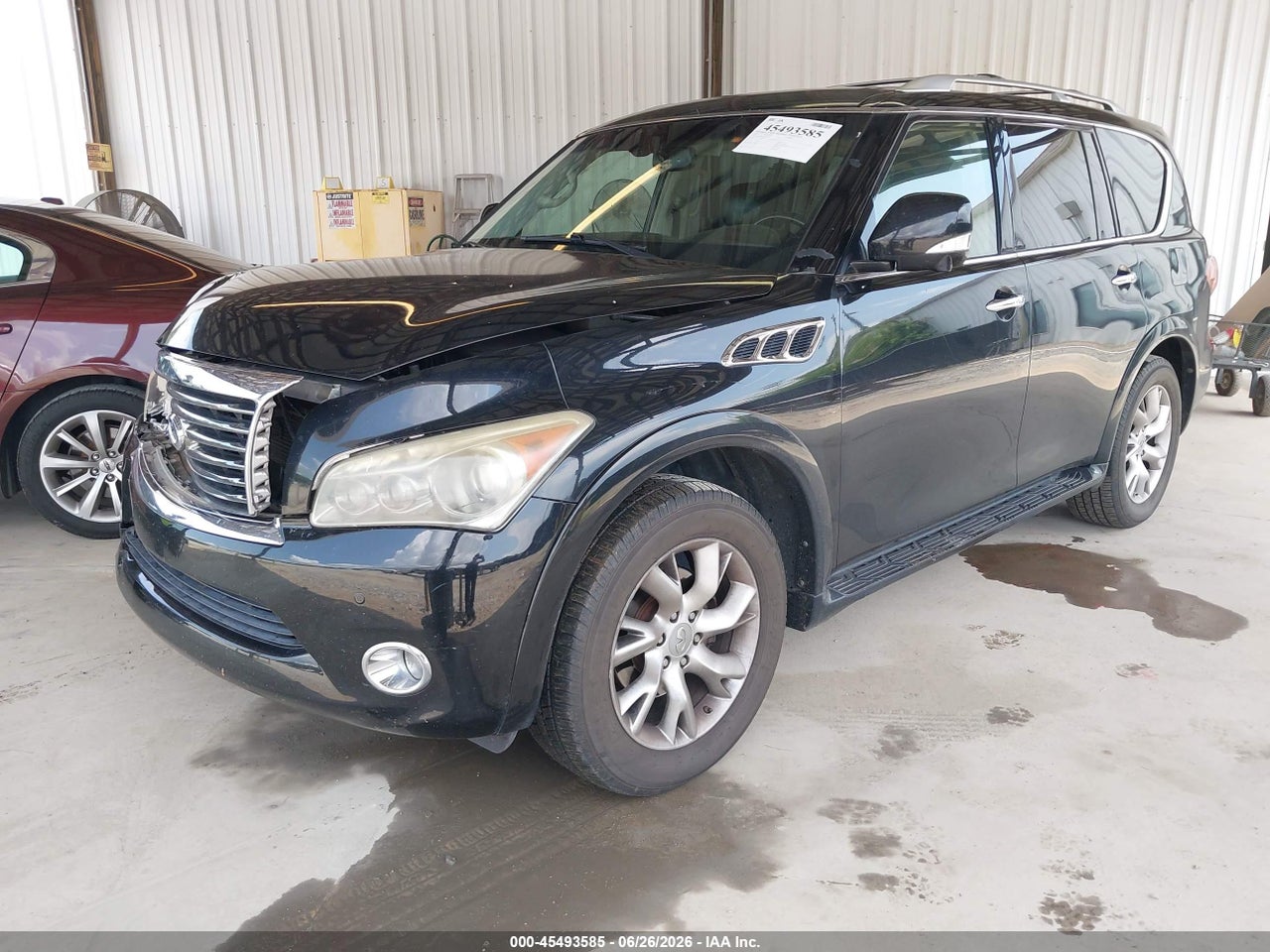 2012 INFINITI QX56   · 2/11