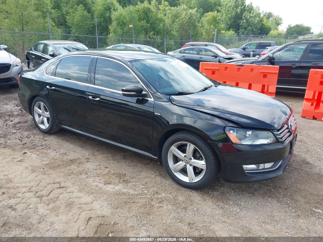 1VWAT7A31FC****** · 2015 VOLKSWAGEN PASSAT 1.8T LIMITED EDITION