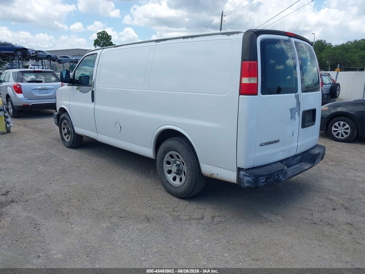 2011 CHEVROLET EXPRESS 1500 WORK VAN · 3/11