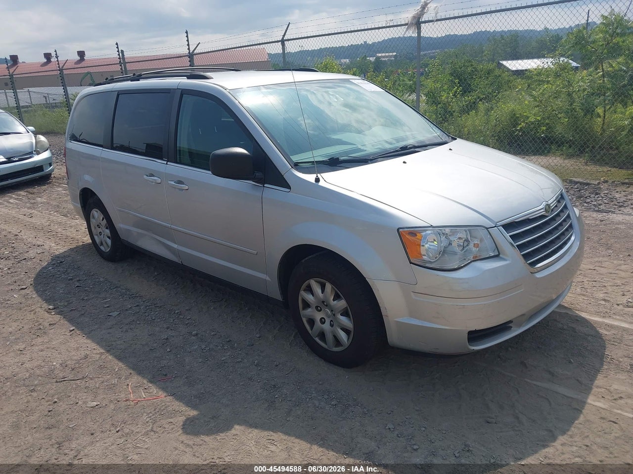2A8HR44E69R****** · 2009 CHRYSLER TOWN &amp; COUNTRY LX