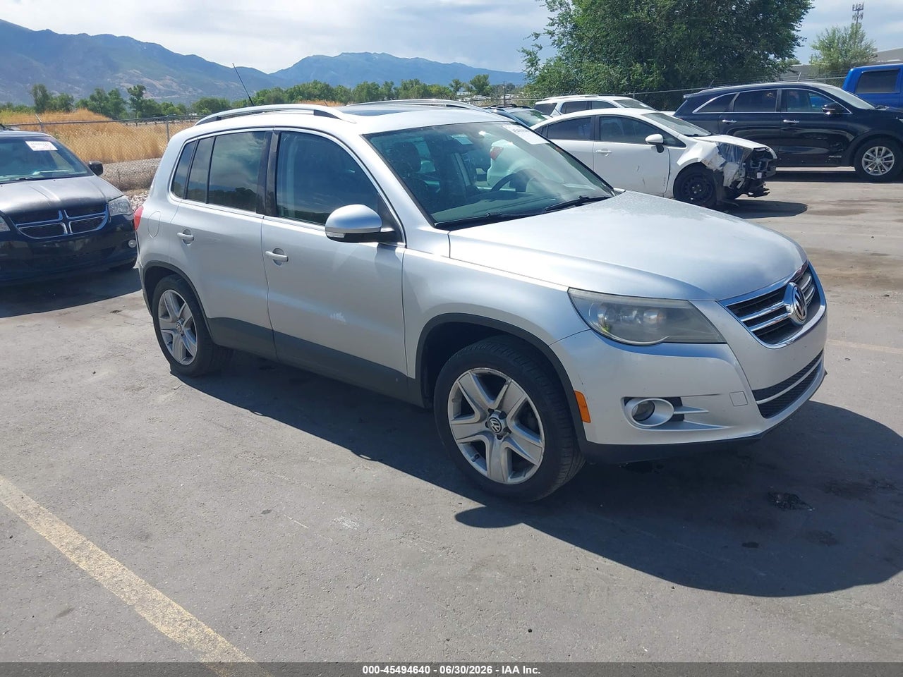 WVGBV7AX1BW****** · 2011 VOLKSWAGEN TIGUAN S/SE/SEL