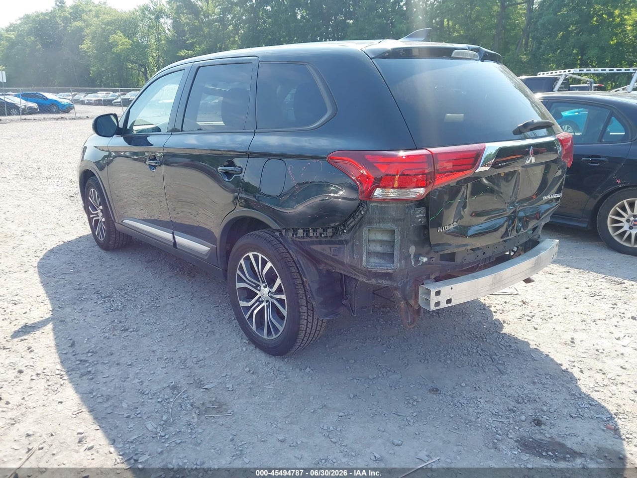 2018 MITSUBISHI OUTLANDER ES/LE/SE/SEL · 3/11