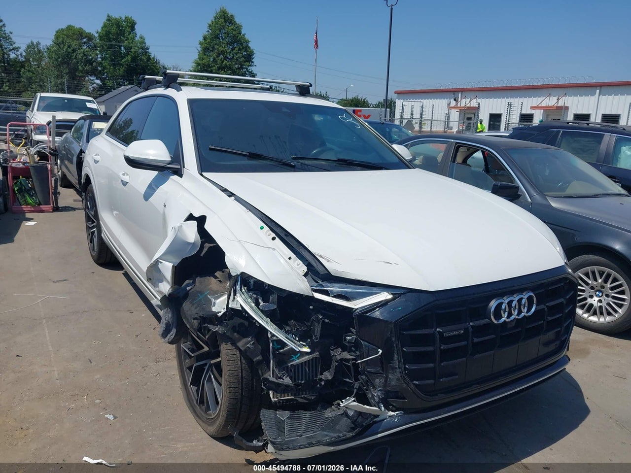 WA1EVAF18KD****** · 2019 AUDI Q8 55 PREMIUM