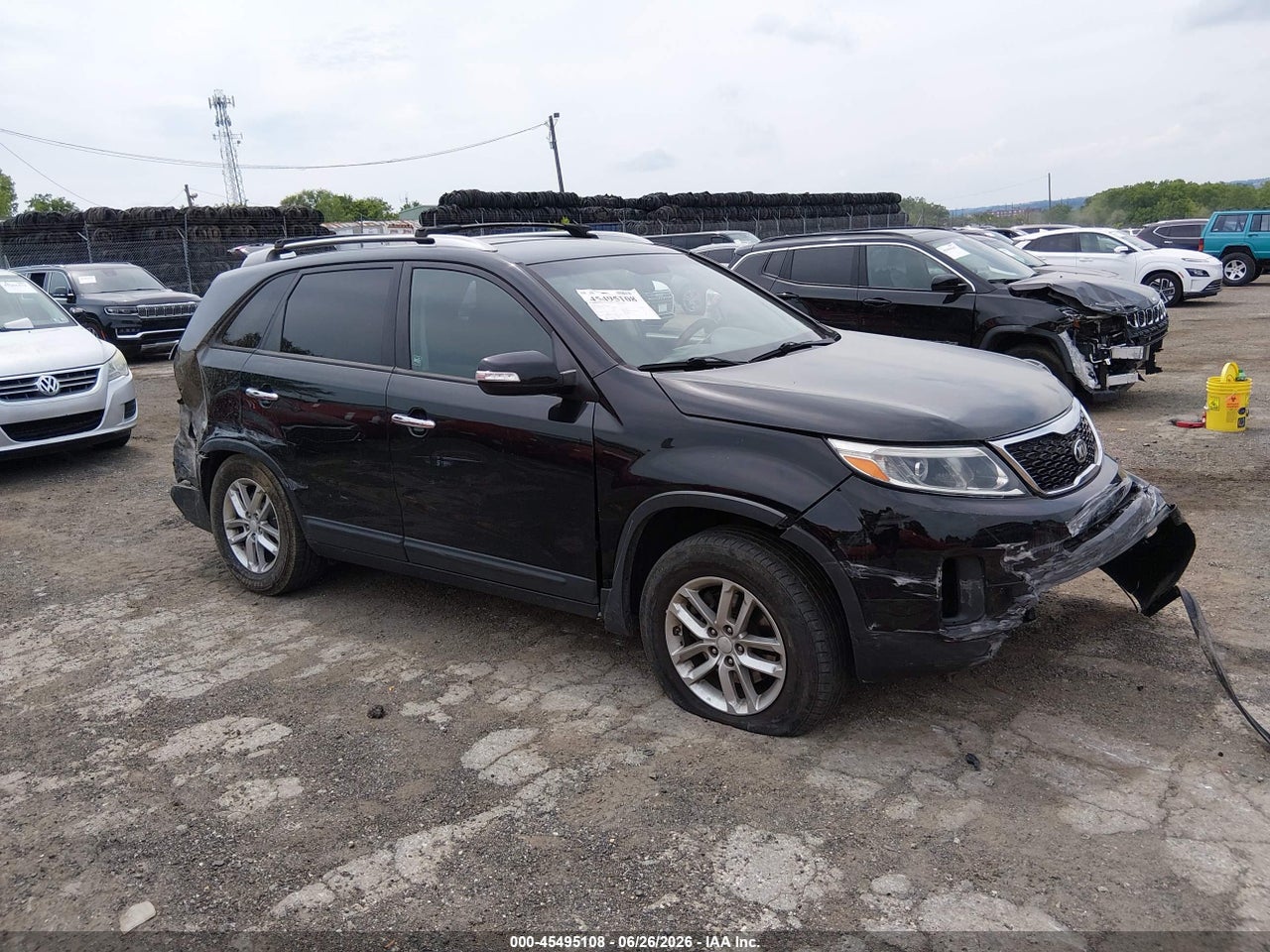 5XYKT4A65EG****** · 2014 KIA SORENTO LX