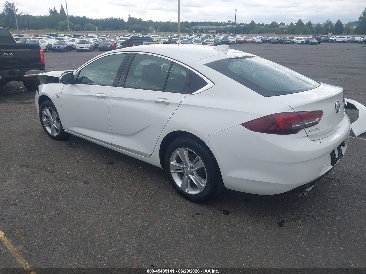 2018 BUICK REGAL SPORTBACK PREFERRED · 3/11