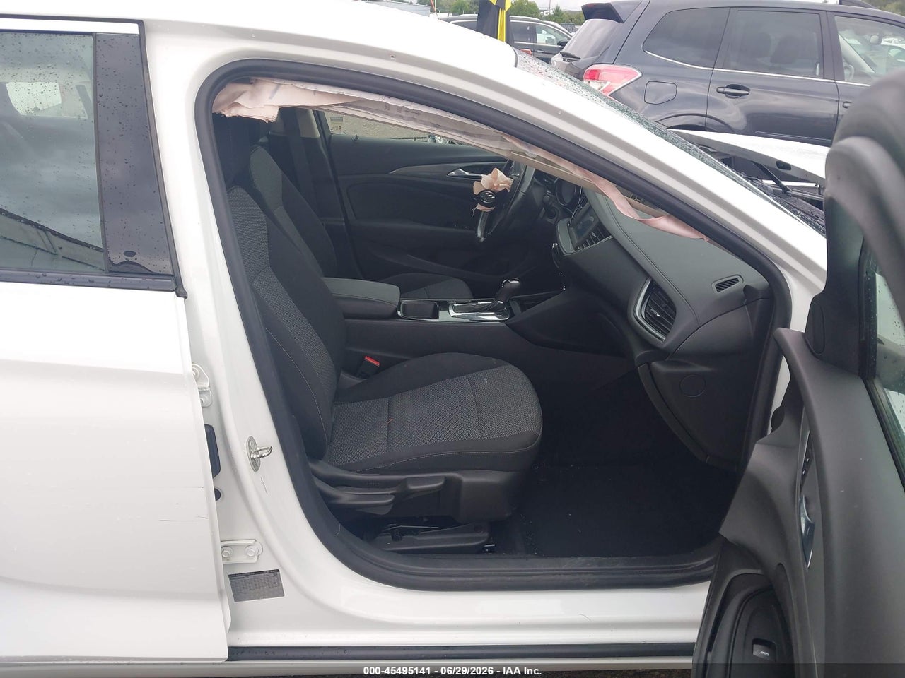 2018 BUICK REGAL SPORTBACK PREFERRED · 5/11