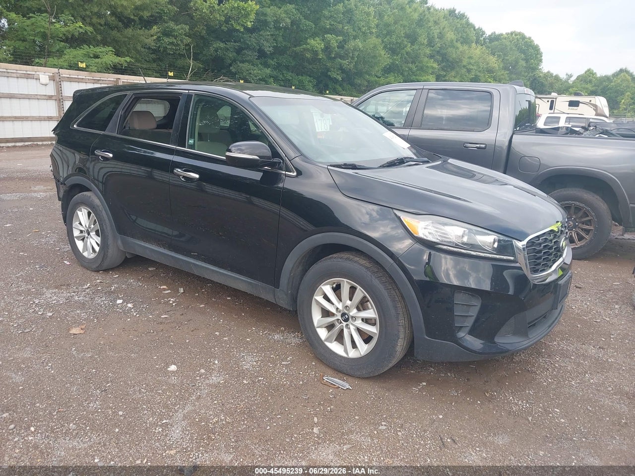 5XYPG4A35KG****** · 2019 KIA SORENTO 2.4L LX