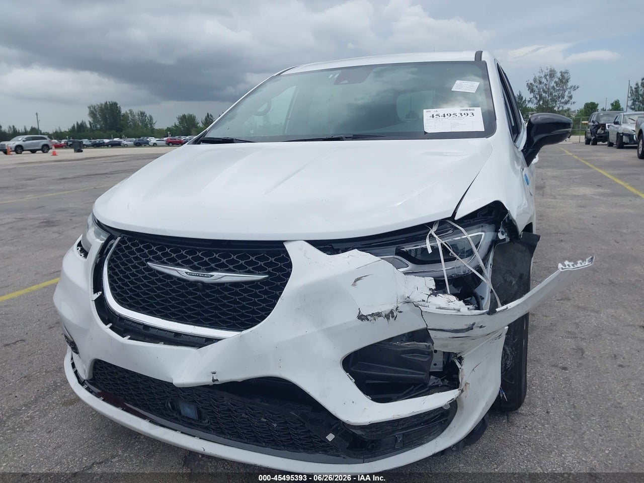 2025 CHRYSLER PACIFICA HYBRID SELECT · 6/11