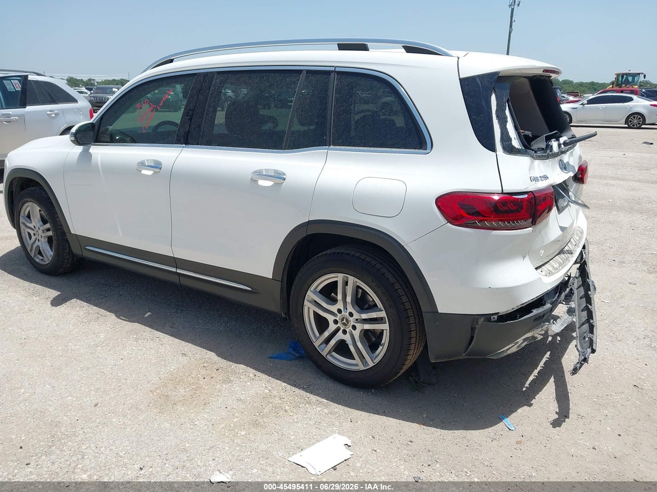 2020 MERCEDES-BENZ GLB 250   · 3/11