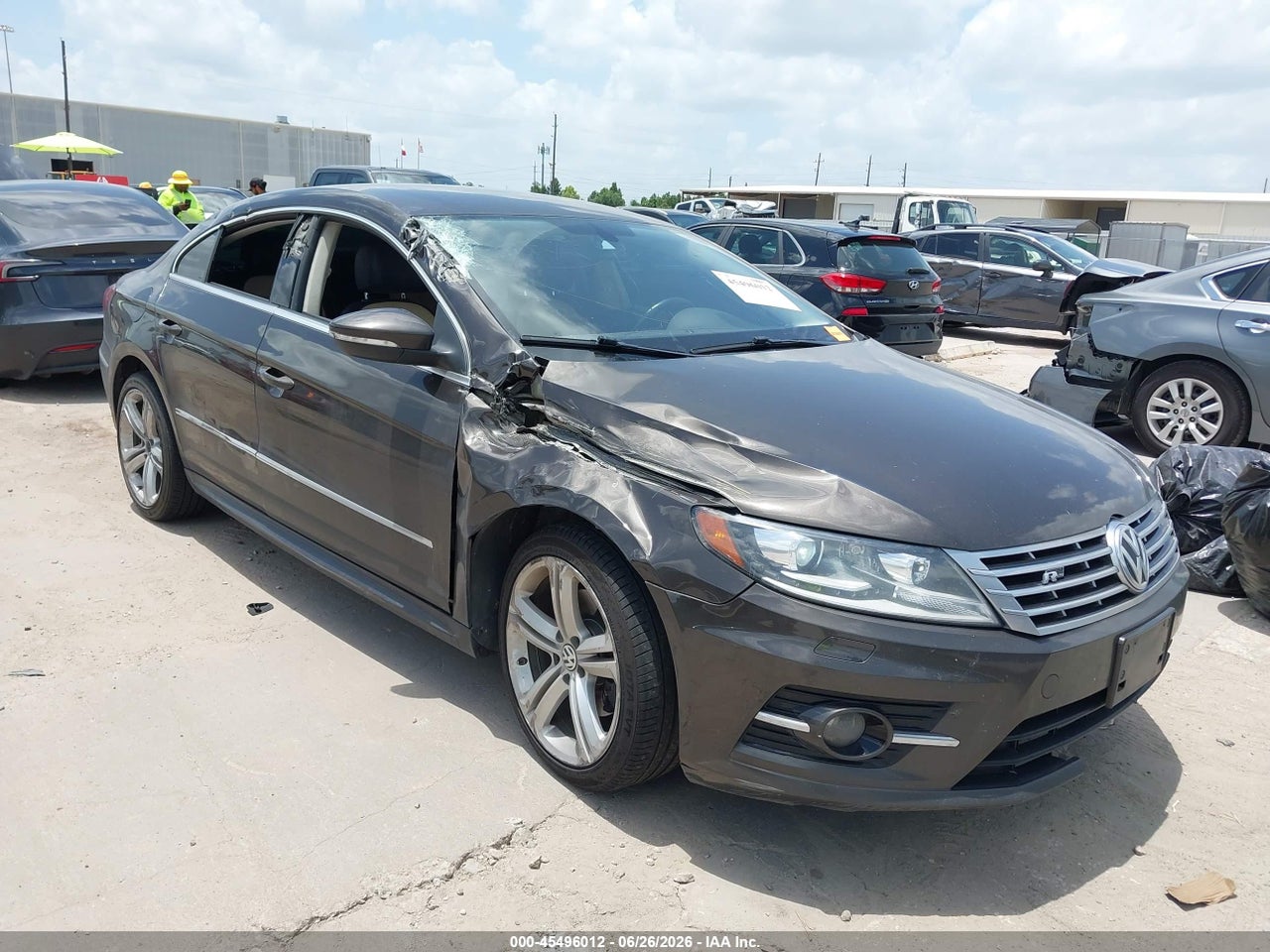 WVWBN7AN7GE****** · 2016 VOLKSWAGEN CC 2.0T R-LINE