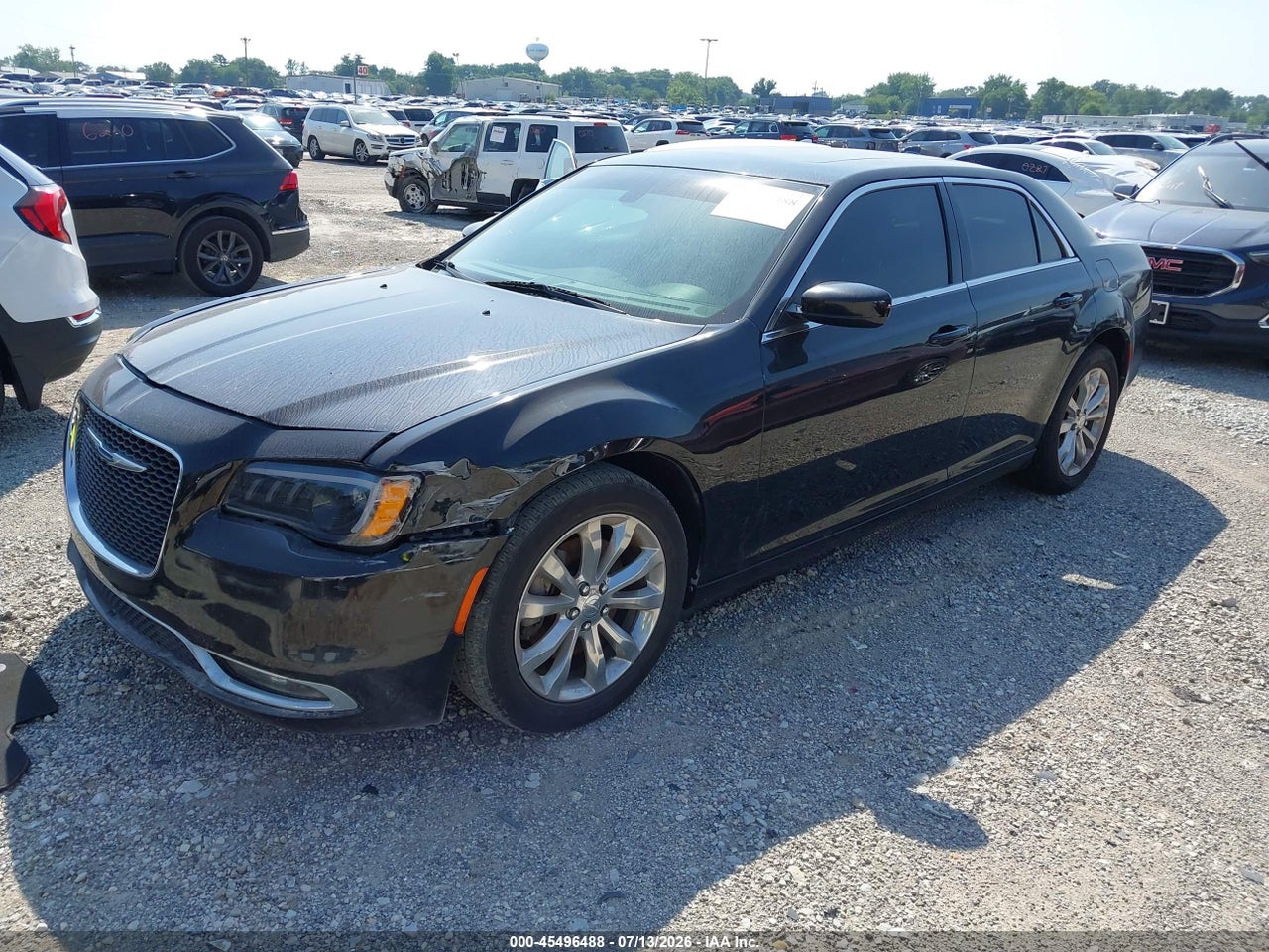 2017 CHRYSLER 300 LIMITED AWD · 2/11