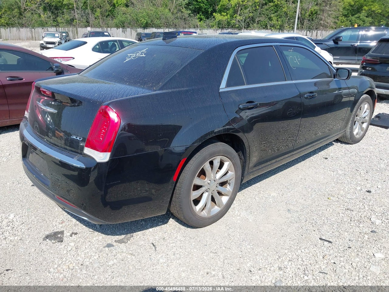 2017 CHRYSLER 300 LIMITED AWD · 4/11