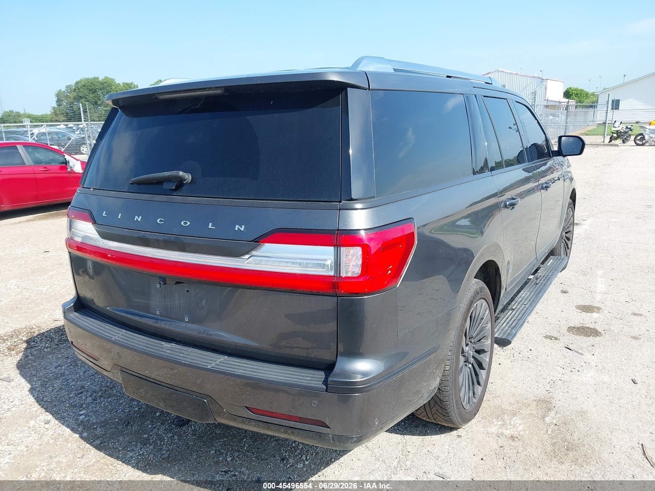 2018 LINCOLN NAVIGATOR L RESERVE · 4/11