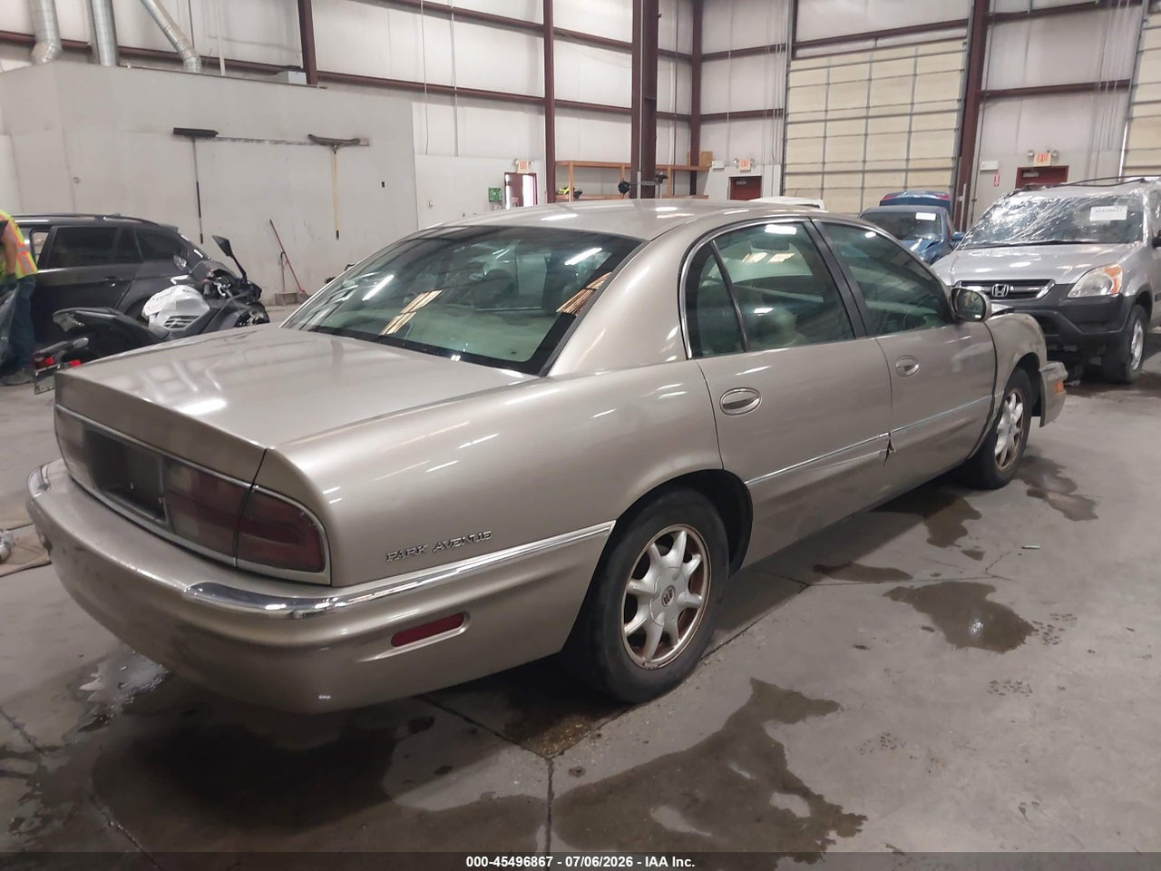 2003 BUICK PARK AVENUE   · 4/11