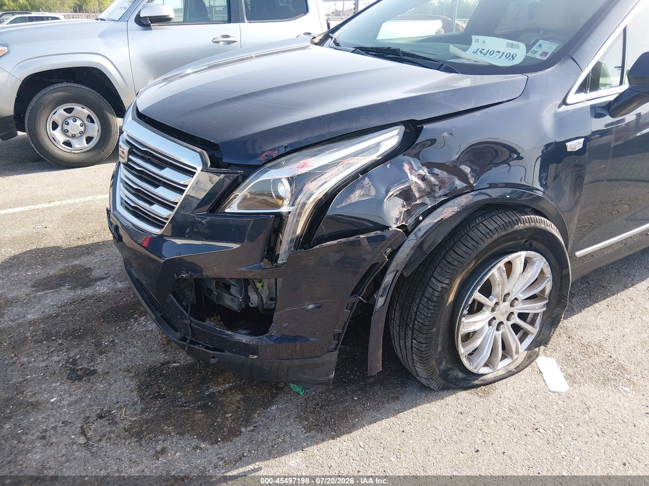 2017 CADILLAC XT5 STANDARD · 6/11