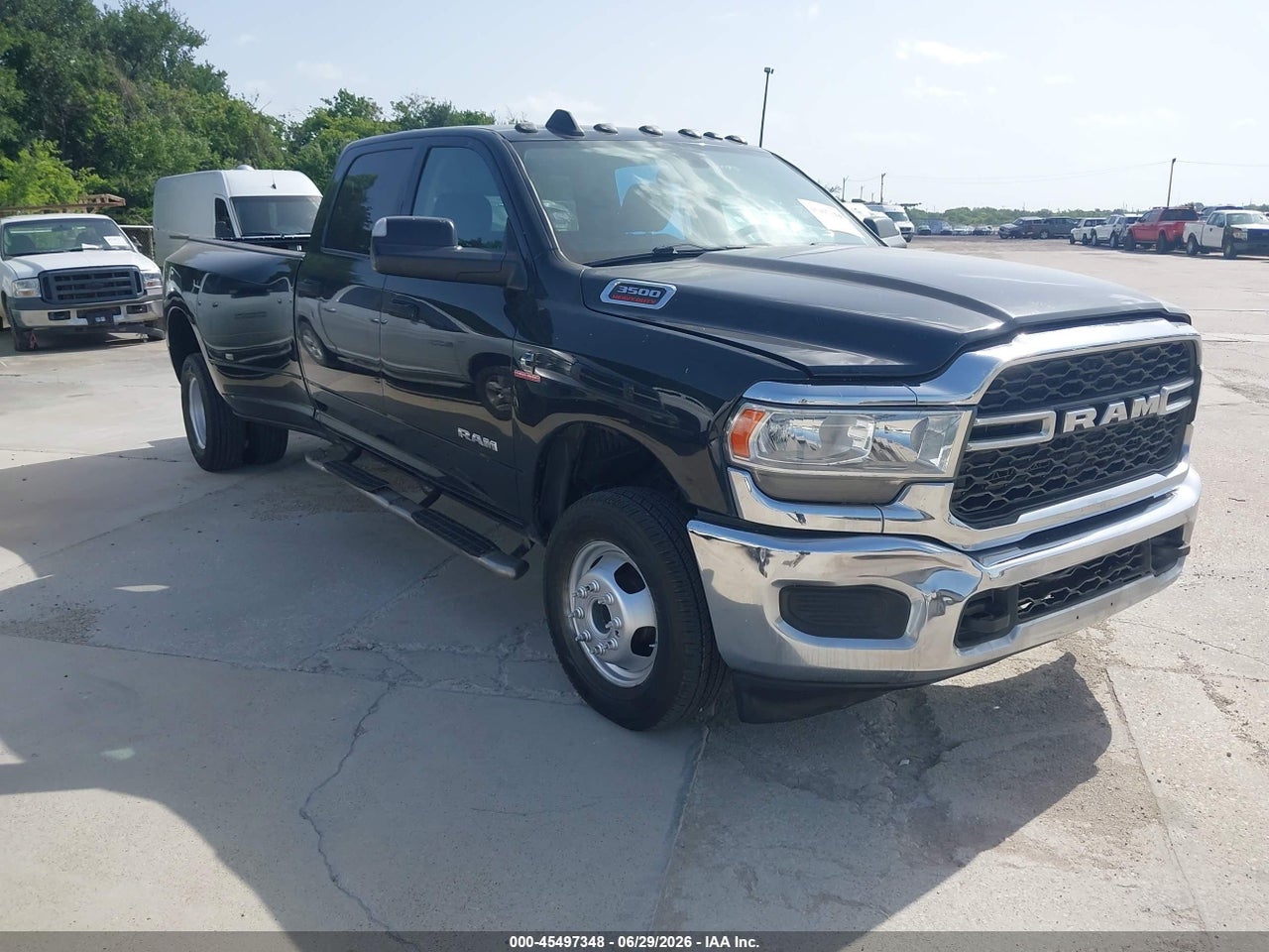 3C7WRTCL7LG****** · 2020 RAM 3500 CHASSIS TRADESMAN/SLT/LARAMIE/LIMITED