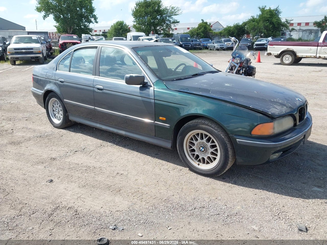 WBADM6345YG****** · 2000 BMW 528IA