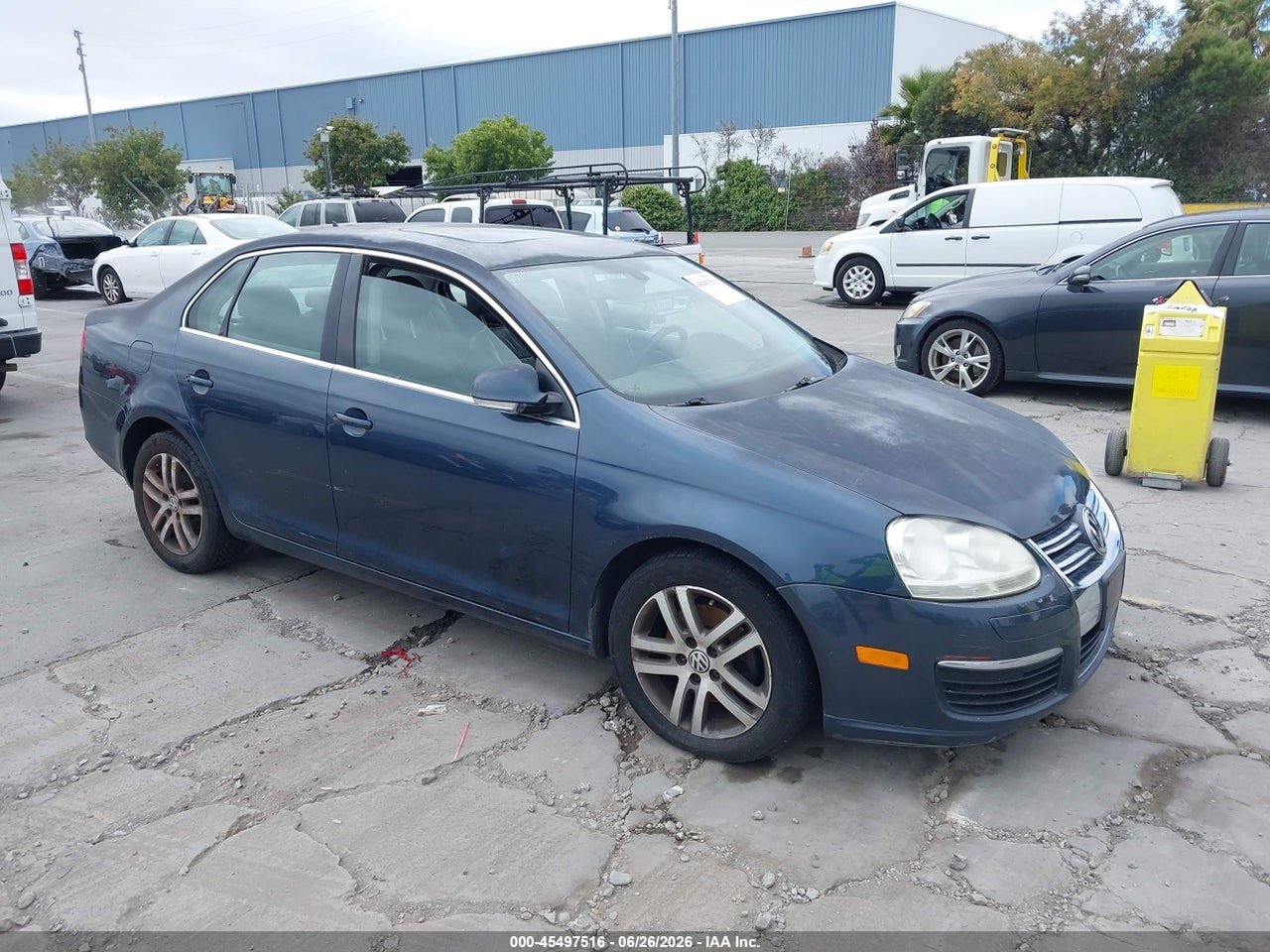 3VWDG71K25M****** · 2005 VOLKSWAGEN JETTA 2.5