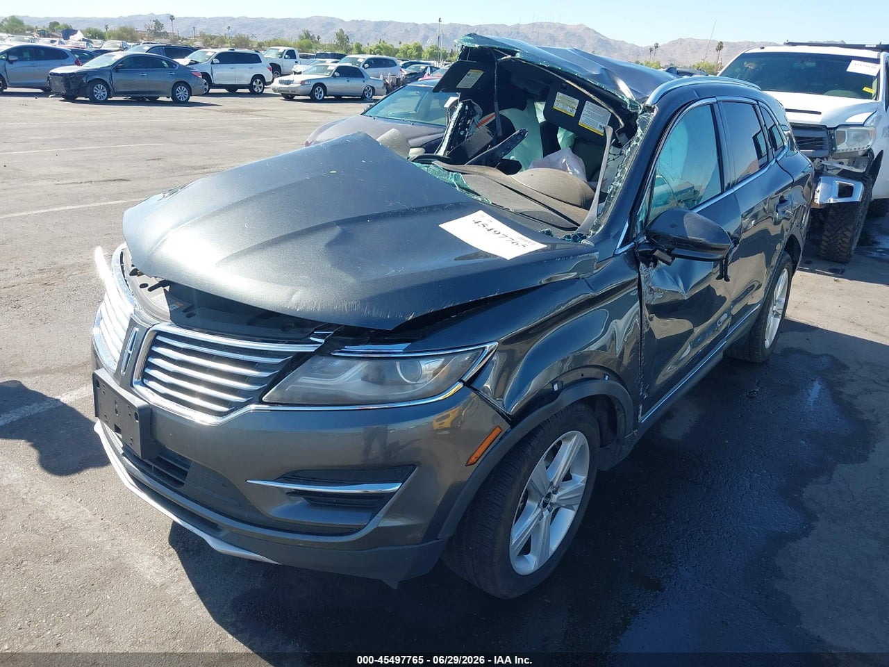 2017 LINCOLN MKC PREMIERE · 2/10