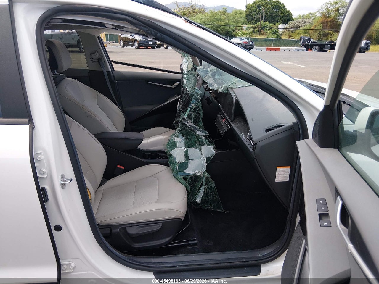 2024 KIA NIRO EX · 5/10