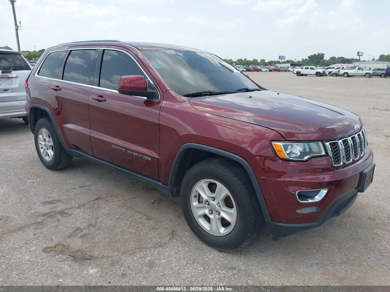 1C4RJFAG1HC****** · 2017 JEEP GRAND CHEROKEE LAREDO 4X4
