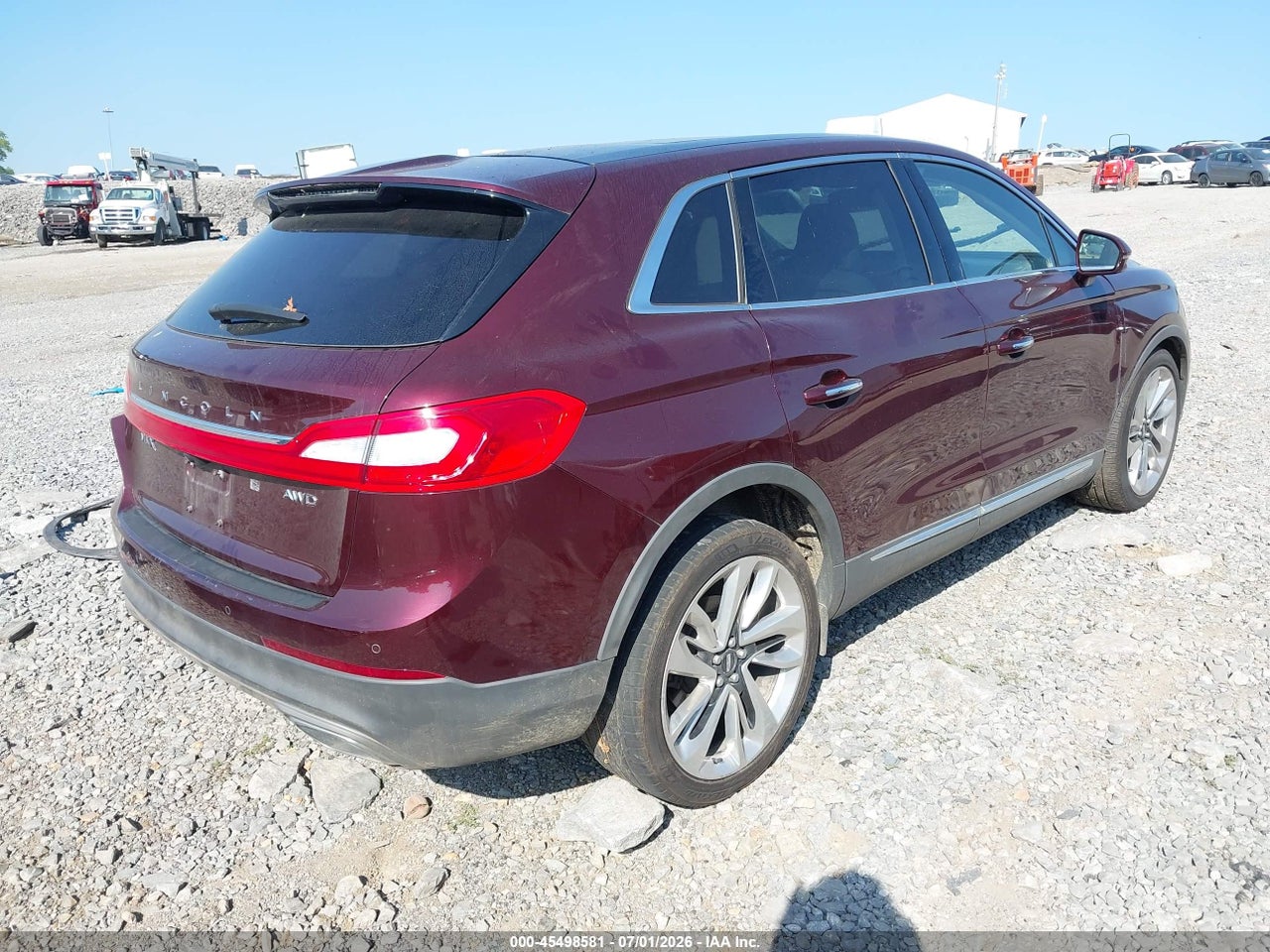 2017 LINCOLN MKX RESERVE · 4/10