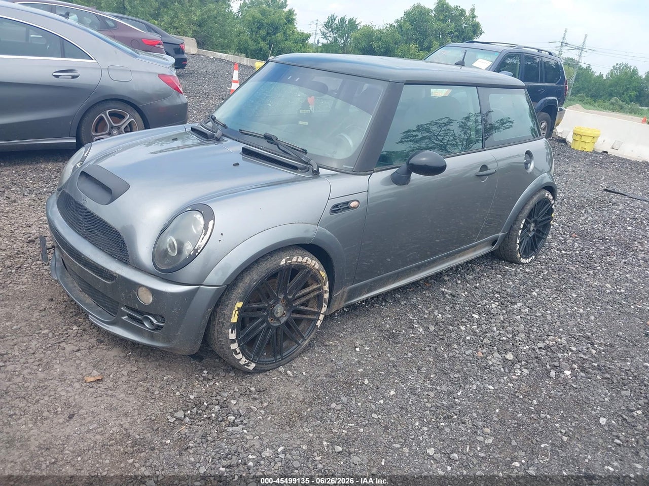 WMWRE33435T****** · 2005 MINI COOPER S   · 2/11
