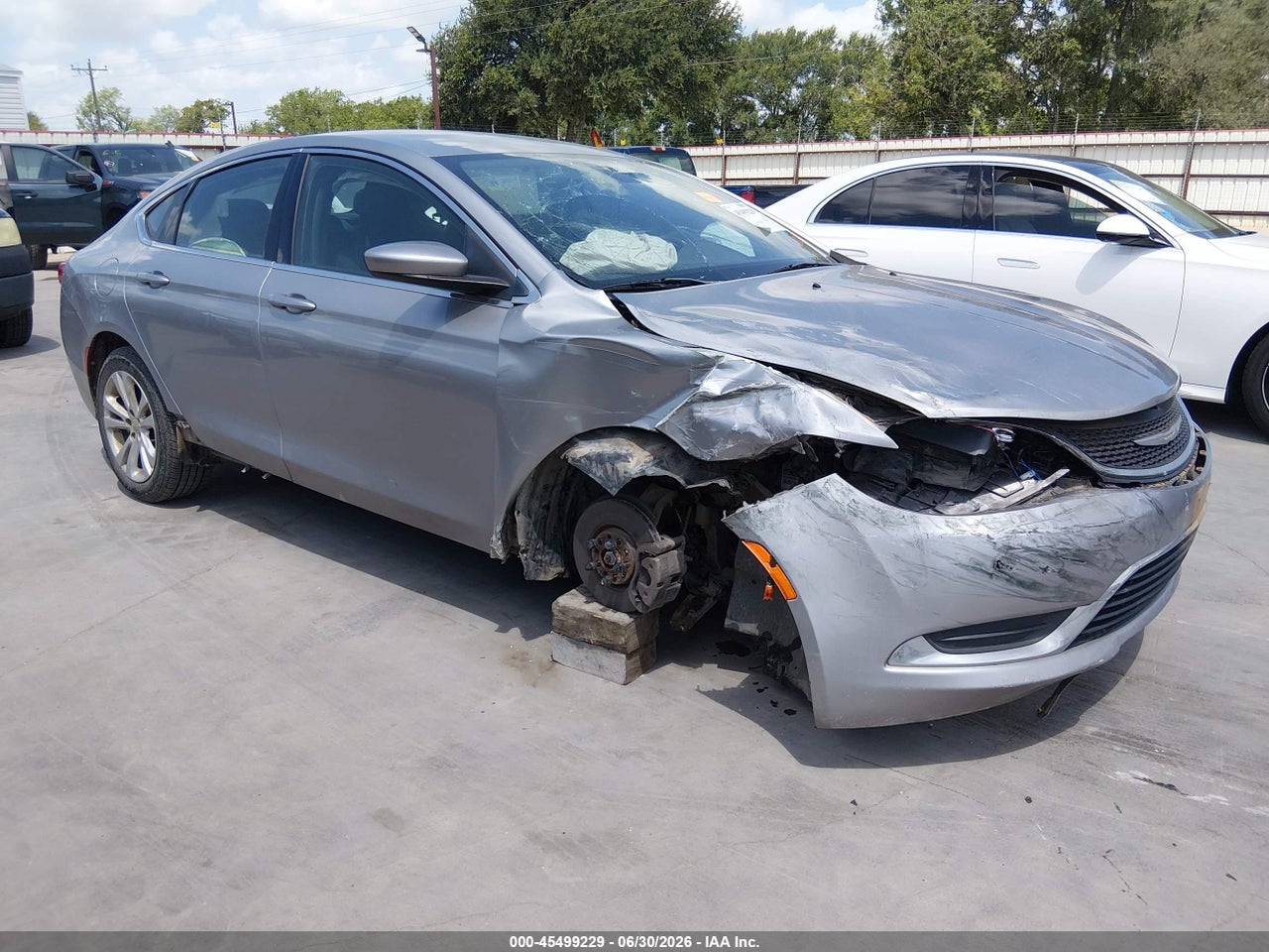 1C3CCCAB0FN****** · 2015 CHRYSLER 200 LIMITED