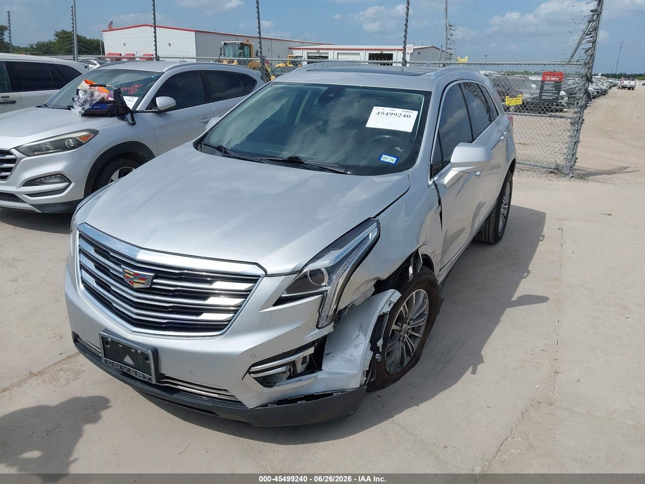 2017 CADILLAC XT5 LUXURY · 2/11